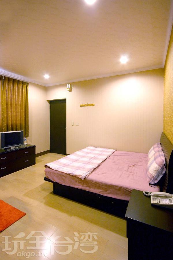 Hefeng Ting Homestay Heng-ch'un Екстериор снимка