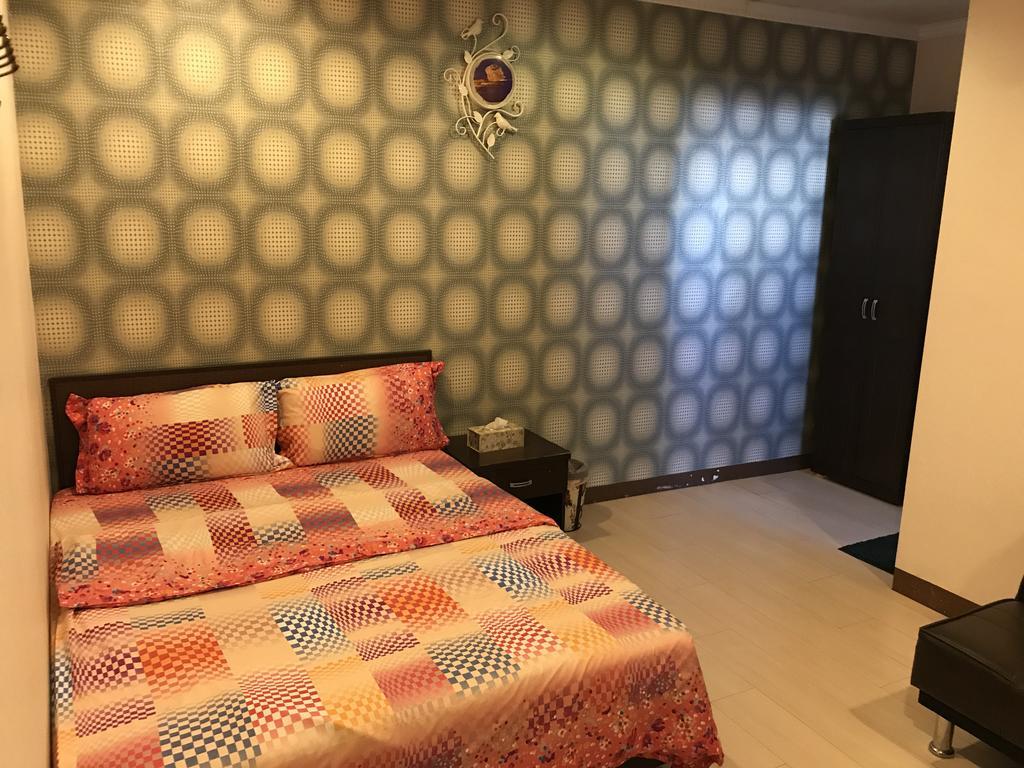 Hefeng Ting Homestay Heng-ch'un Екстериор снимка