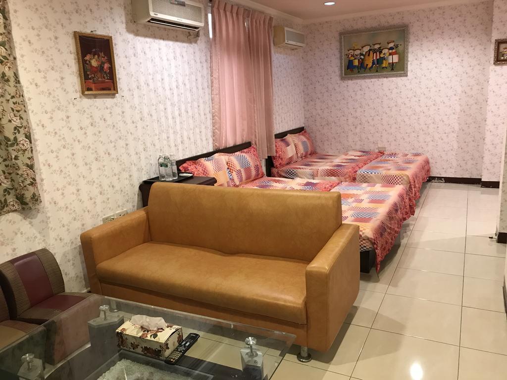 Hefeng Ting Homestay Heng-ch'un Екстериор снимка
