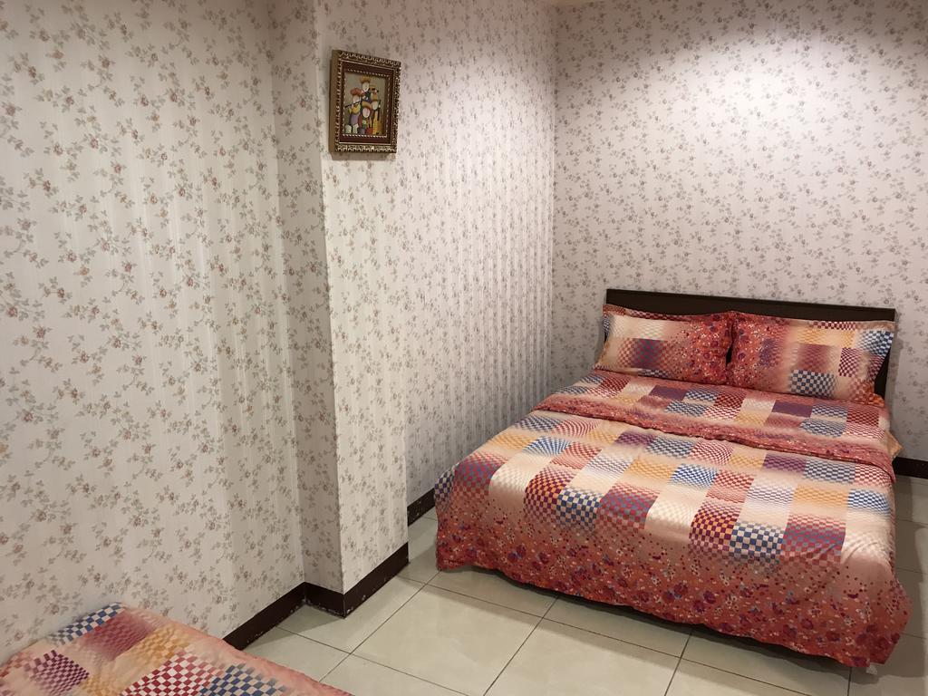 Hefeng Ting Homestay Heng-ch'un Екстериор снимка